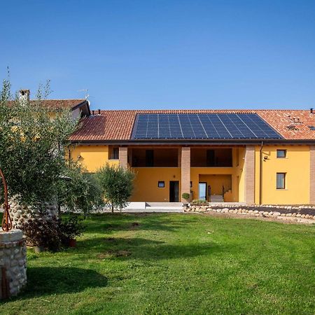 Agriturismo Corte Casa Erminia 可乐 外观 照片