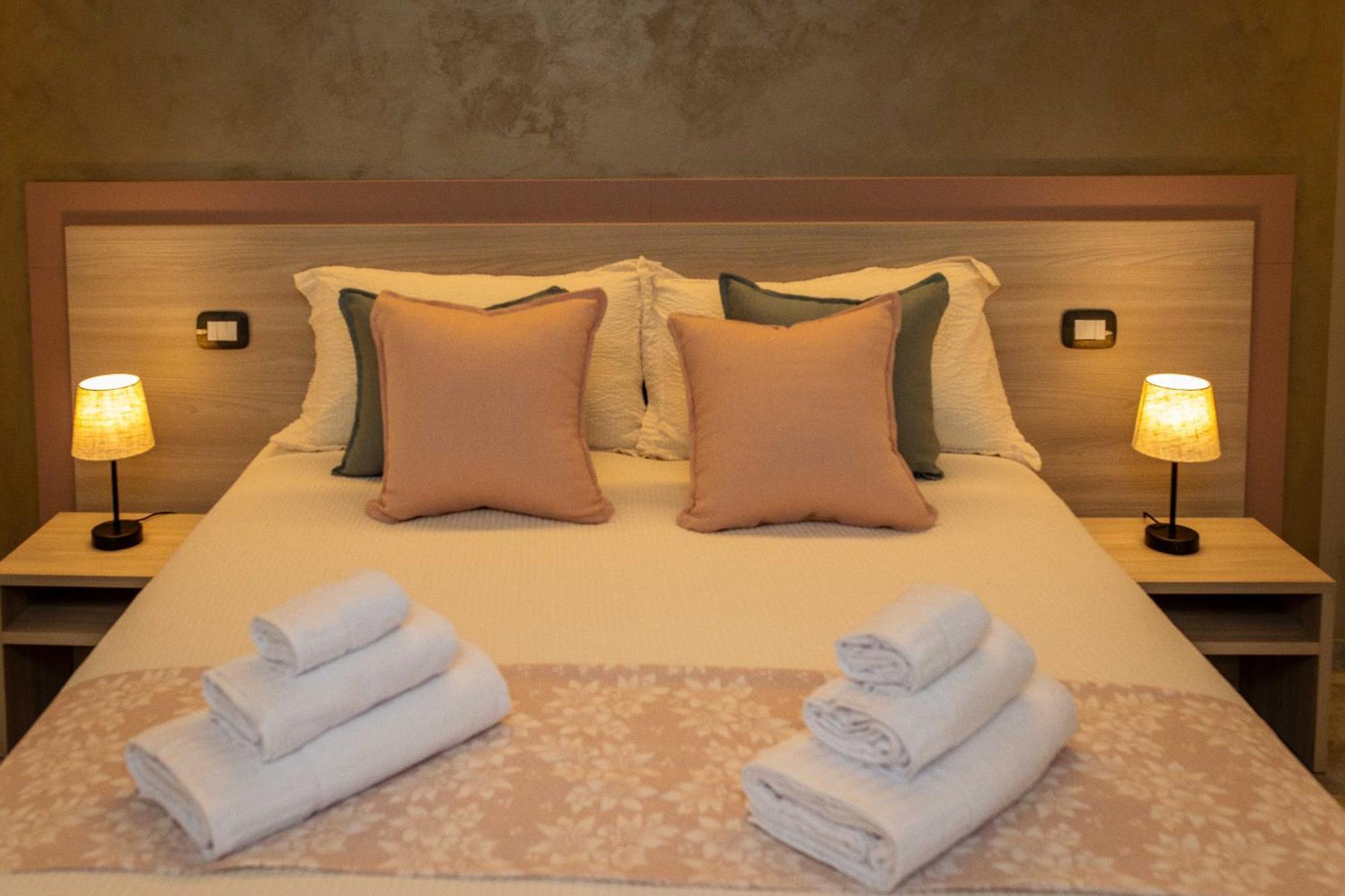 Agriturismo Corte Casa Erminia 可乐 外观 照片