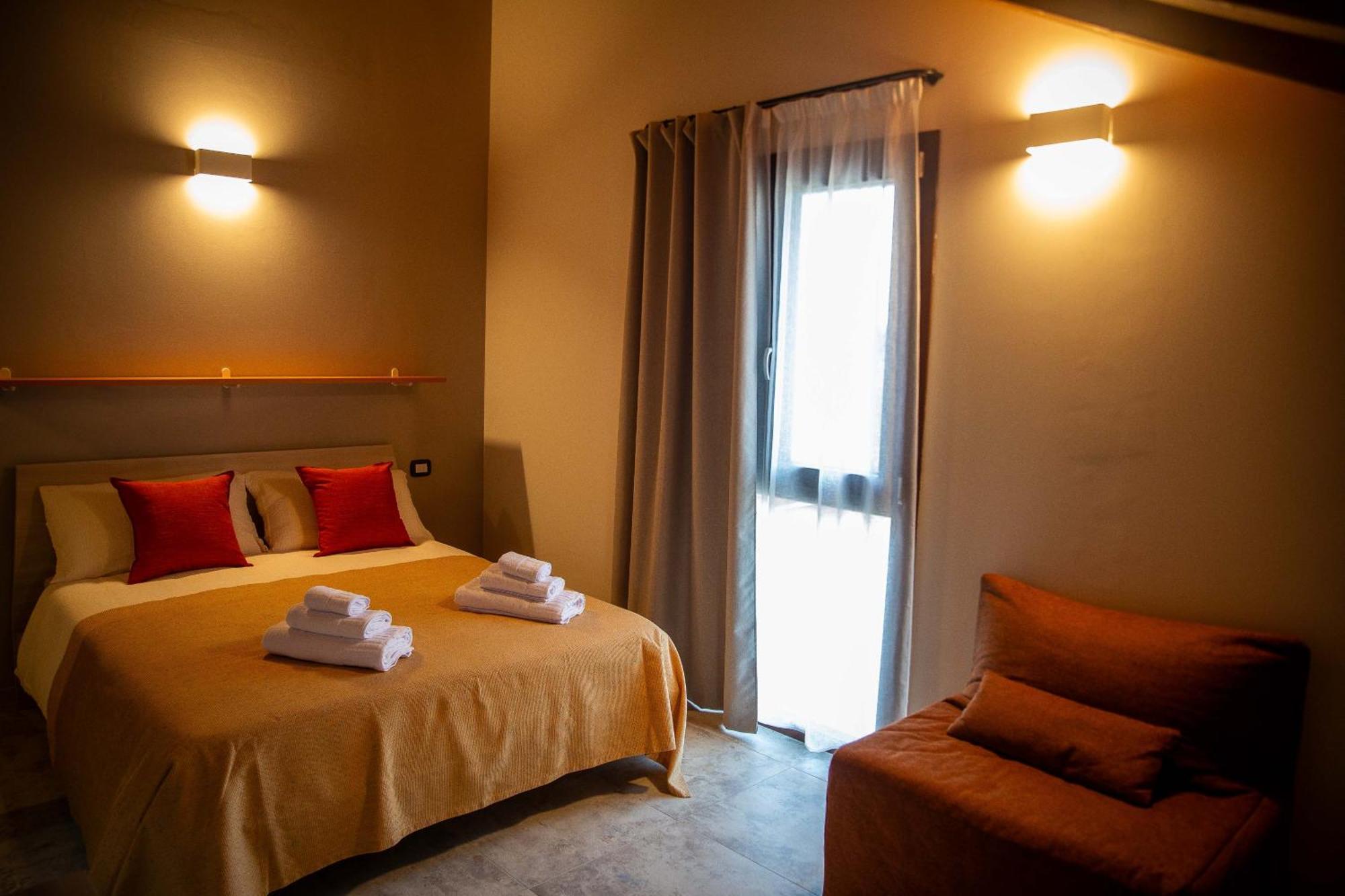 Agriturismo Corte Casa Erminia 可乐 外观 照片