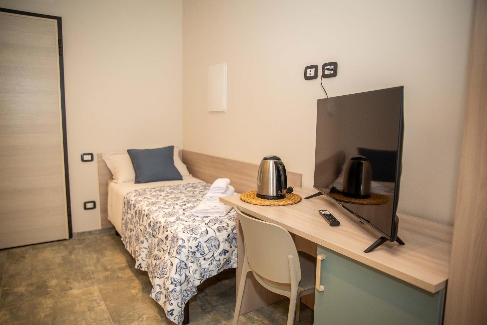 Agriturismo Corte Casa Erminia 可乐 外观 照片