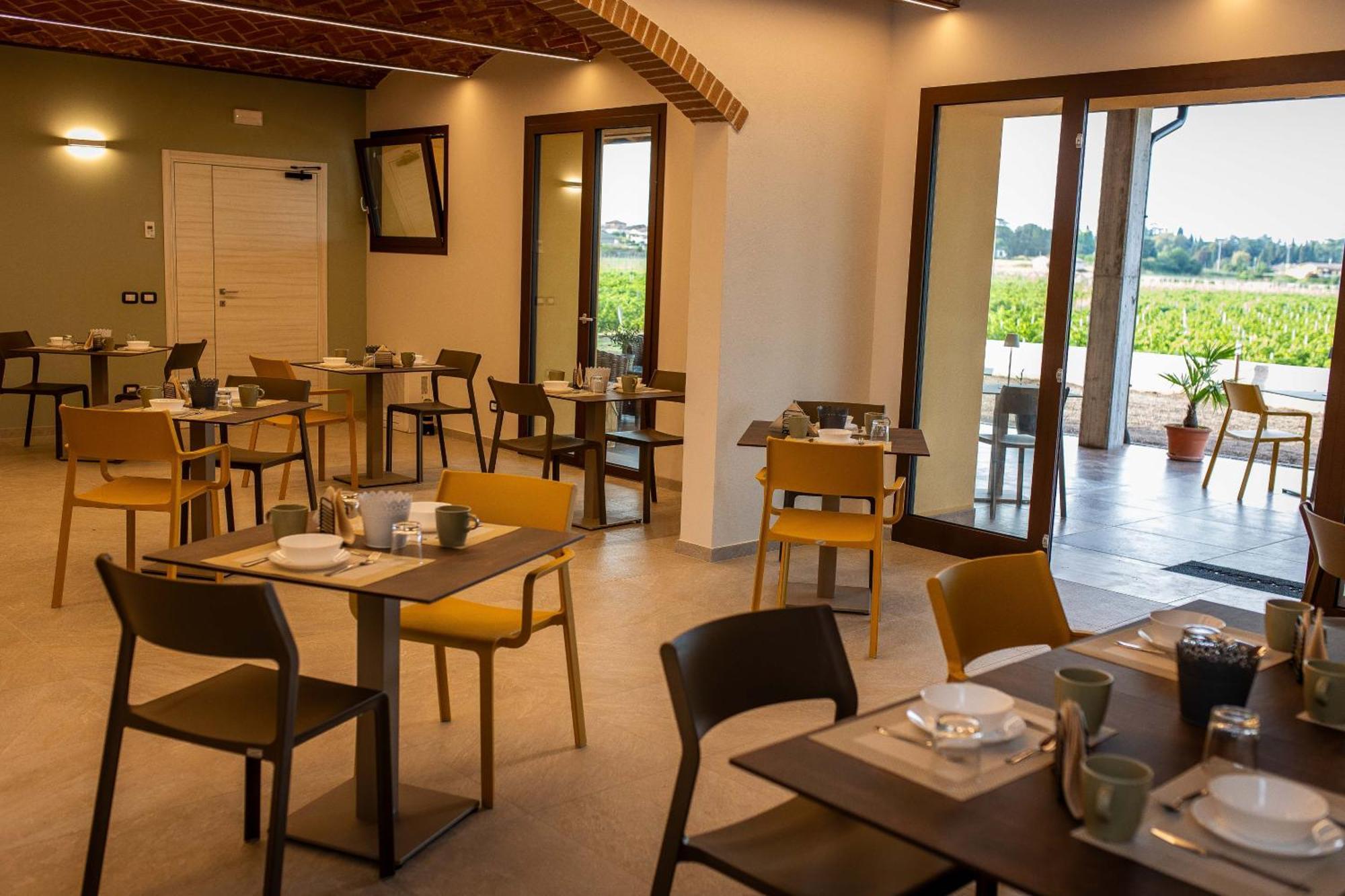 Agriturismo Corte Casa Erminia 可乐 外观 照片